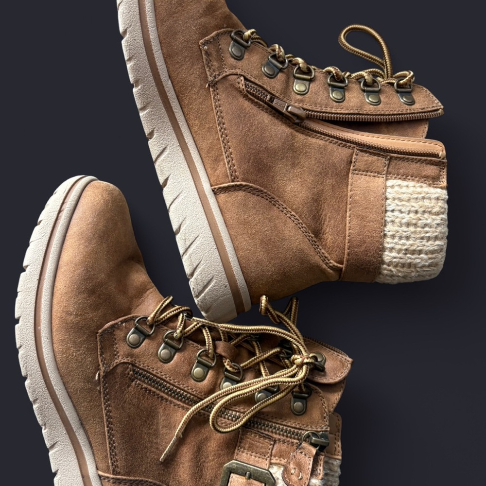 Cliffs by WHITE MOUNTAIN Tan Ankle Boots